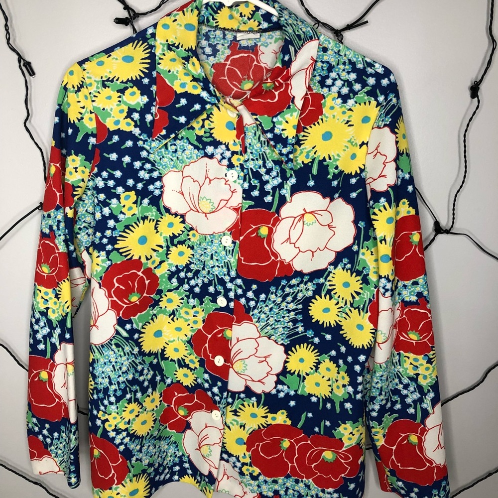 Vintage floral 70s button up